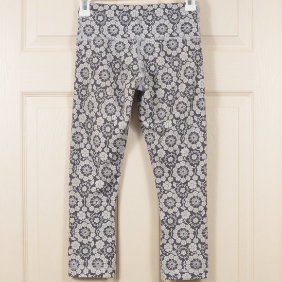 Lululemon Sz 2 Wunder Under Crop Yoga Pant Snug Fin Nimbus - Picture 2 of 6